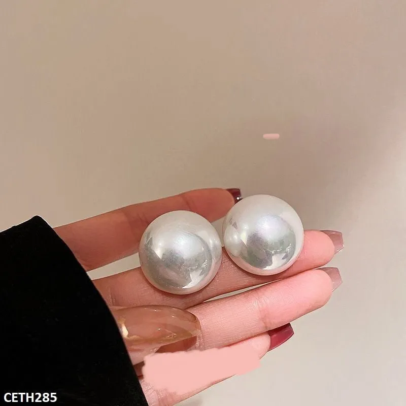 Big size Pearl Studs