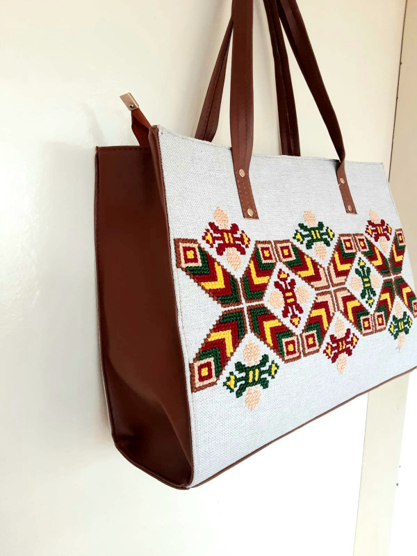 Women's Jute Embroidered Shoulder Bag