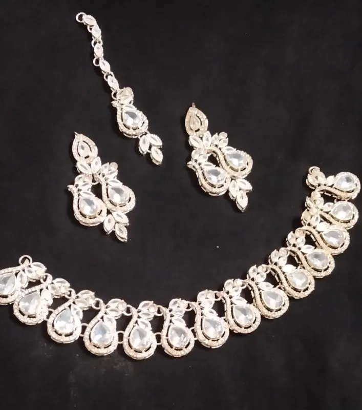 WHITE ZIRCON SET